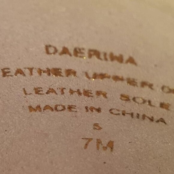 Joan & David Daerina SZ 7 M Raspberry Pink Red Suede 4" Heel Almond Toe Pumps - Picture 9 of 9